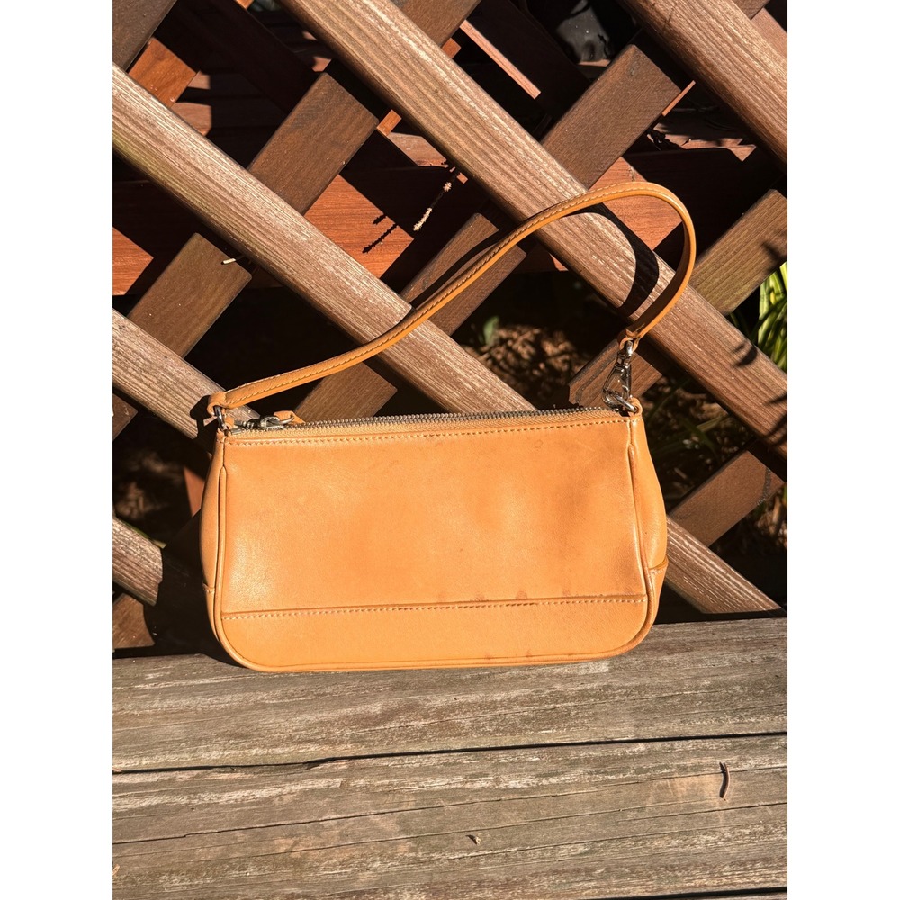 Coach Vintage Tan Leather Small Baguette Shoulder Bag 7785 British Tan Y2K